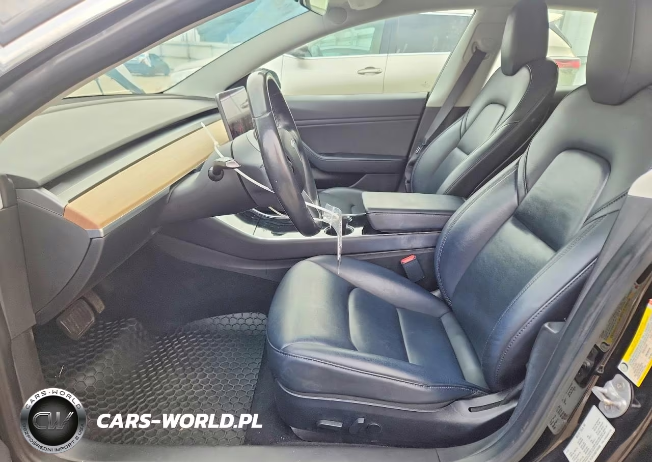 2019 Tesla Model 3 VIN:5YJ3E1EA8KF304638 - 7