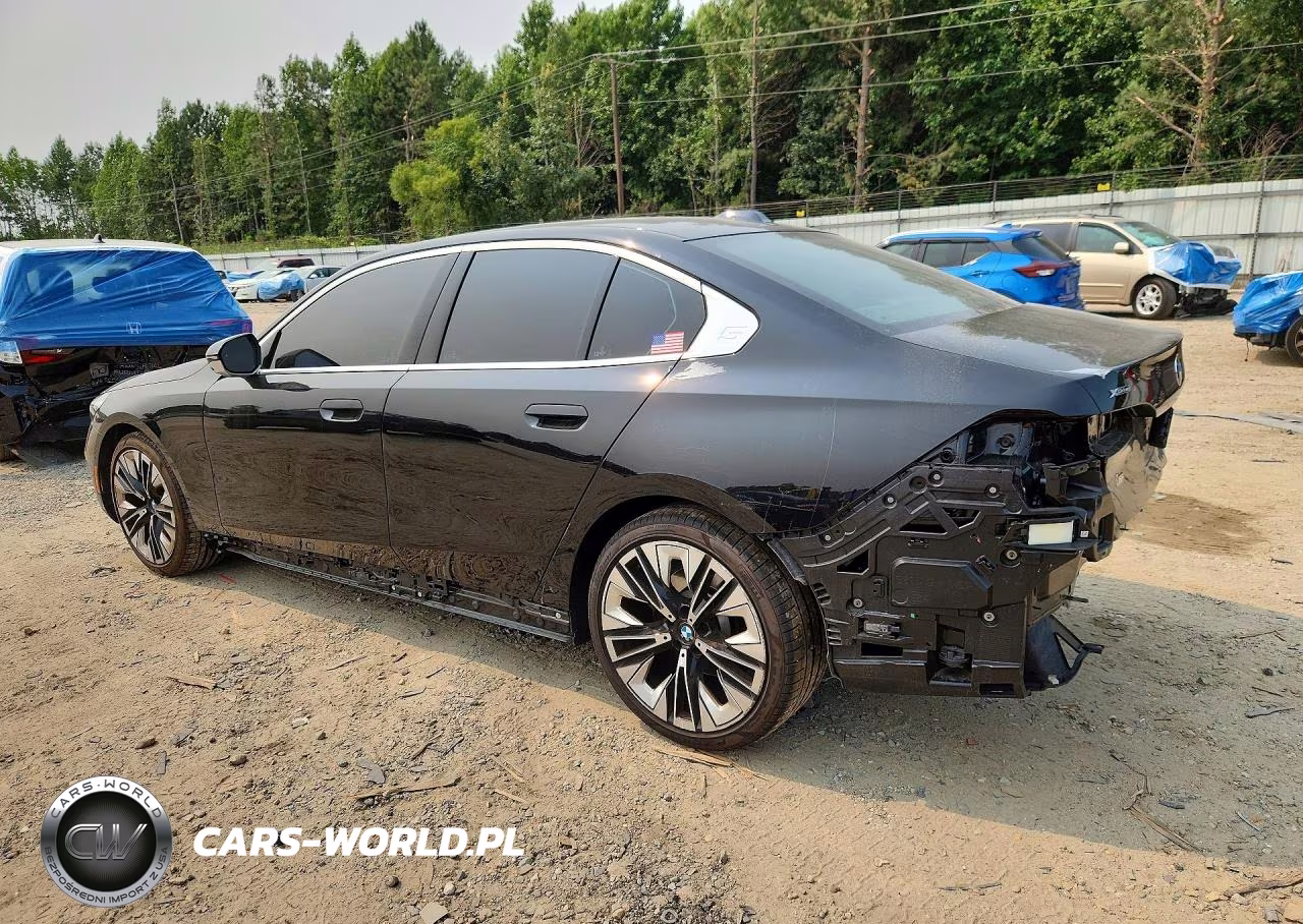 2024 BMW 530 Xi VIN:WBA53FJ04RCR24223 - 2