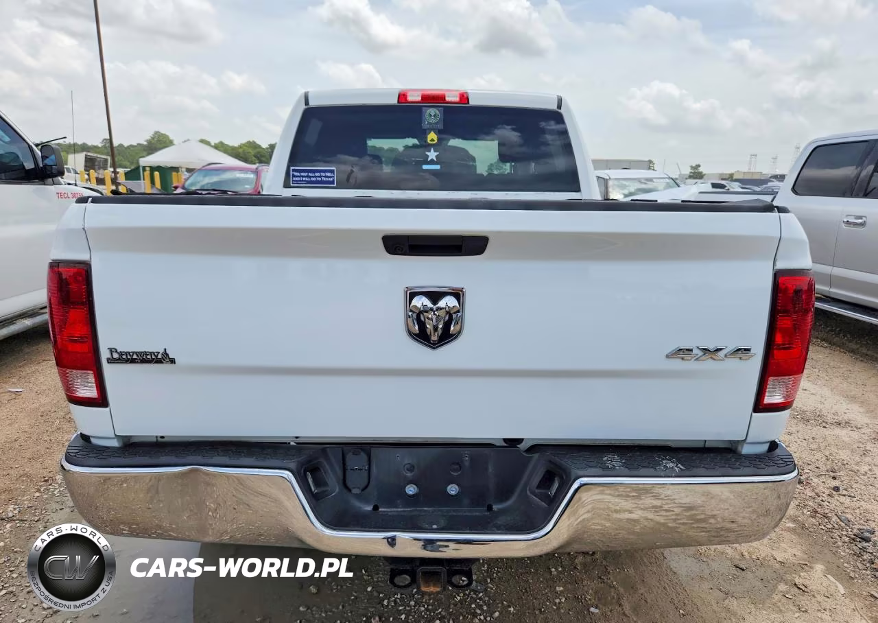 2023 Ram 1500 Classic Tradesman VIN:3C6RR7KG1PG647911 - 6
