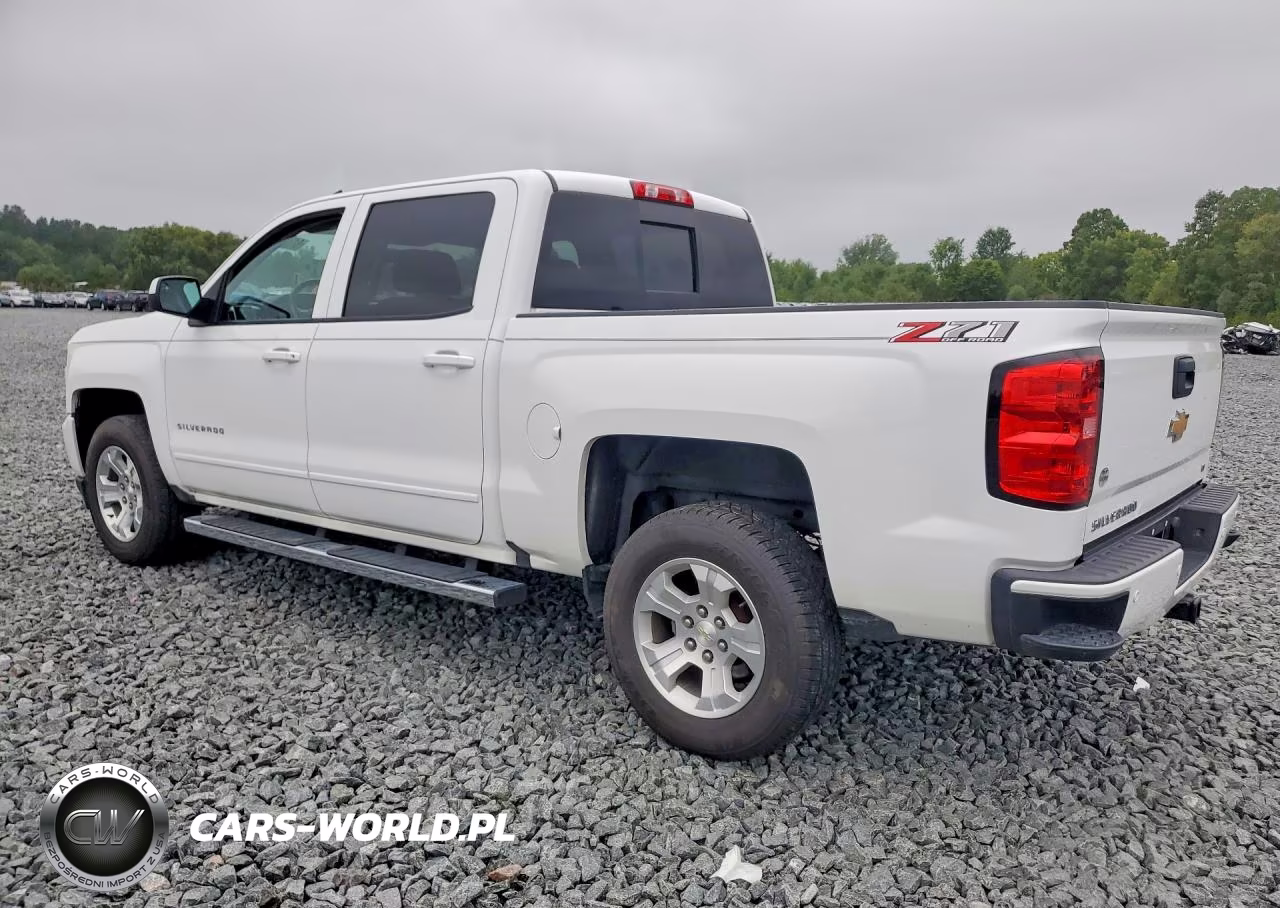 2018 Chevrolet Silverado K1500 Lt VIN:3GCUKREC6JG197899 - 2