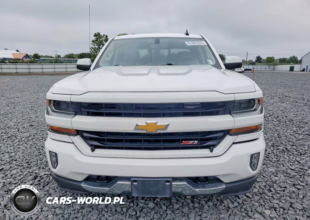 2018 Chevrolet Silverado K1500 Lt VIN:3GCUKREC6JG197899 - 5
