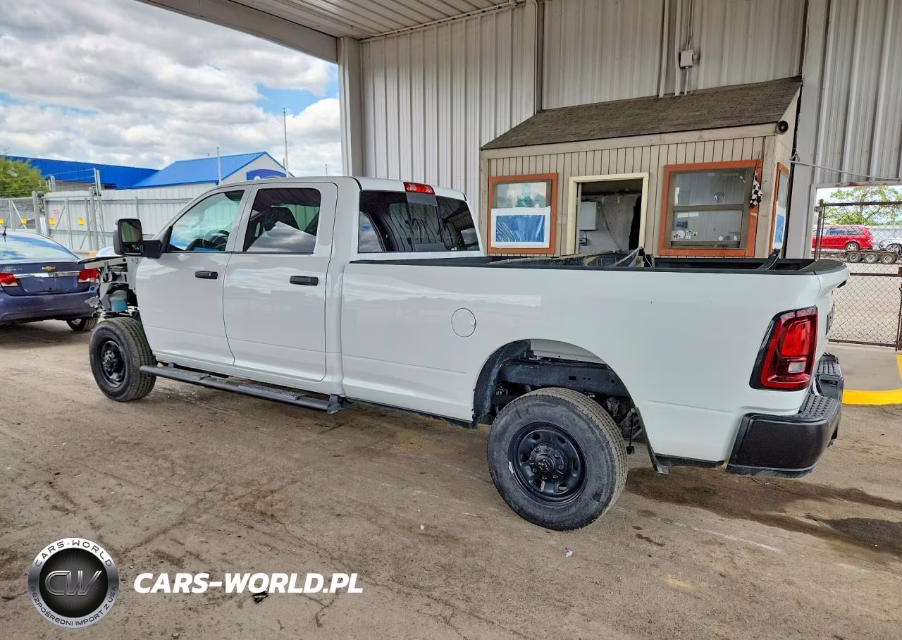 2025 Ram 2500 Tradesman VIN:3C6UR5HJ8SG556399 - 2