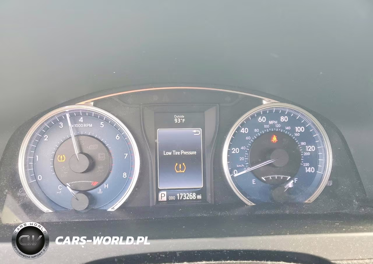 2016 Toyota Camry Le VIN:4T1BF1FK5GU595576 - 9