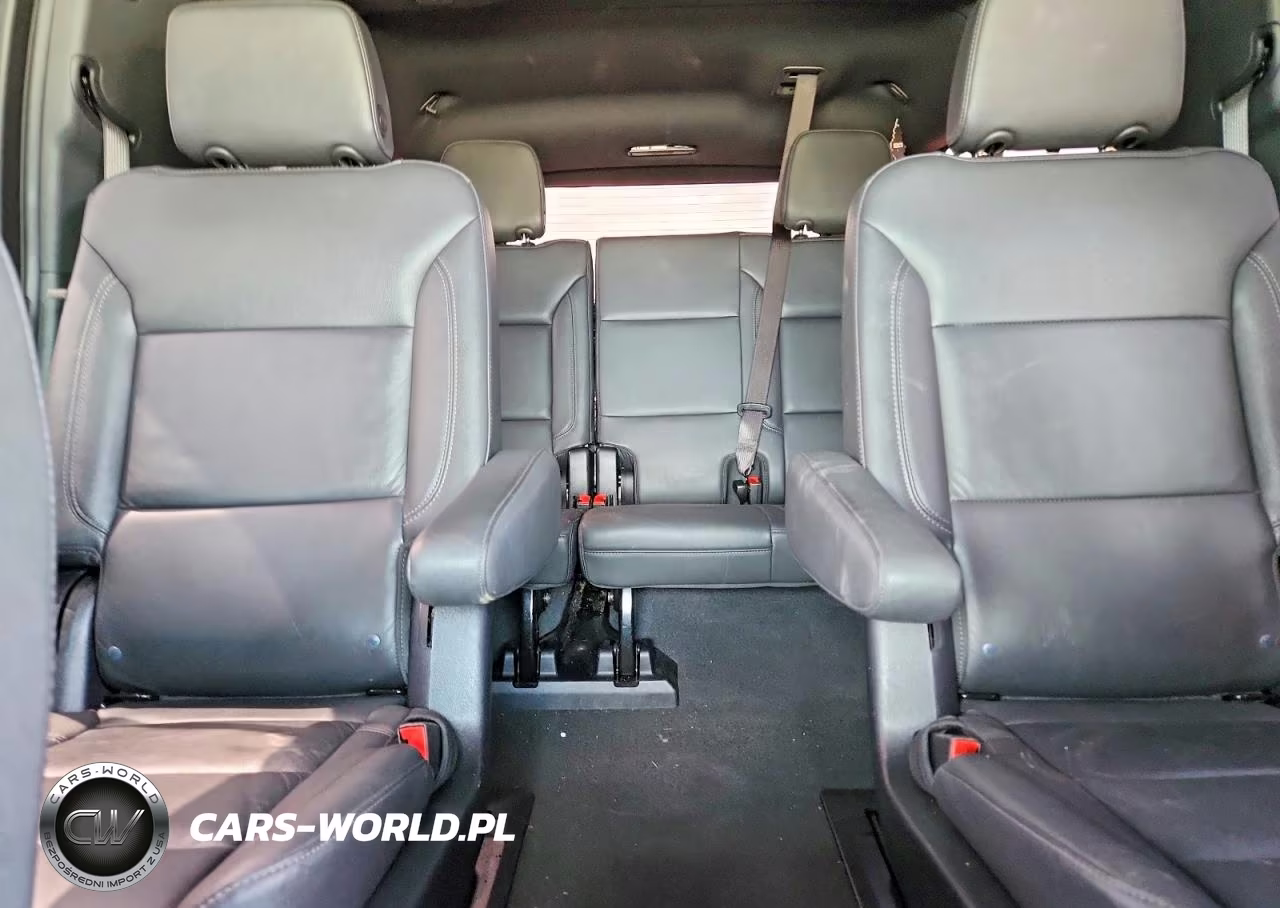 2025 Chevrolet Suburban C1500 Lt VIN:1GNS5CRD8SR176205 - 10