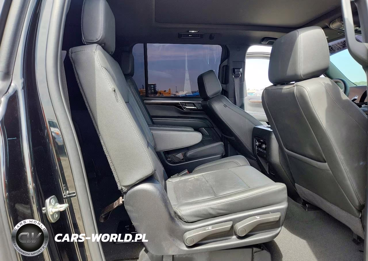 2025 Chevrolet Suburban C1500 Lt VIN:1GNS5CRD8SR176205 - 11