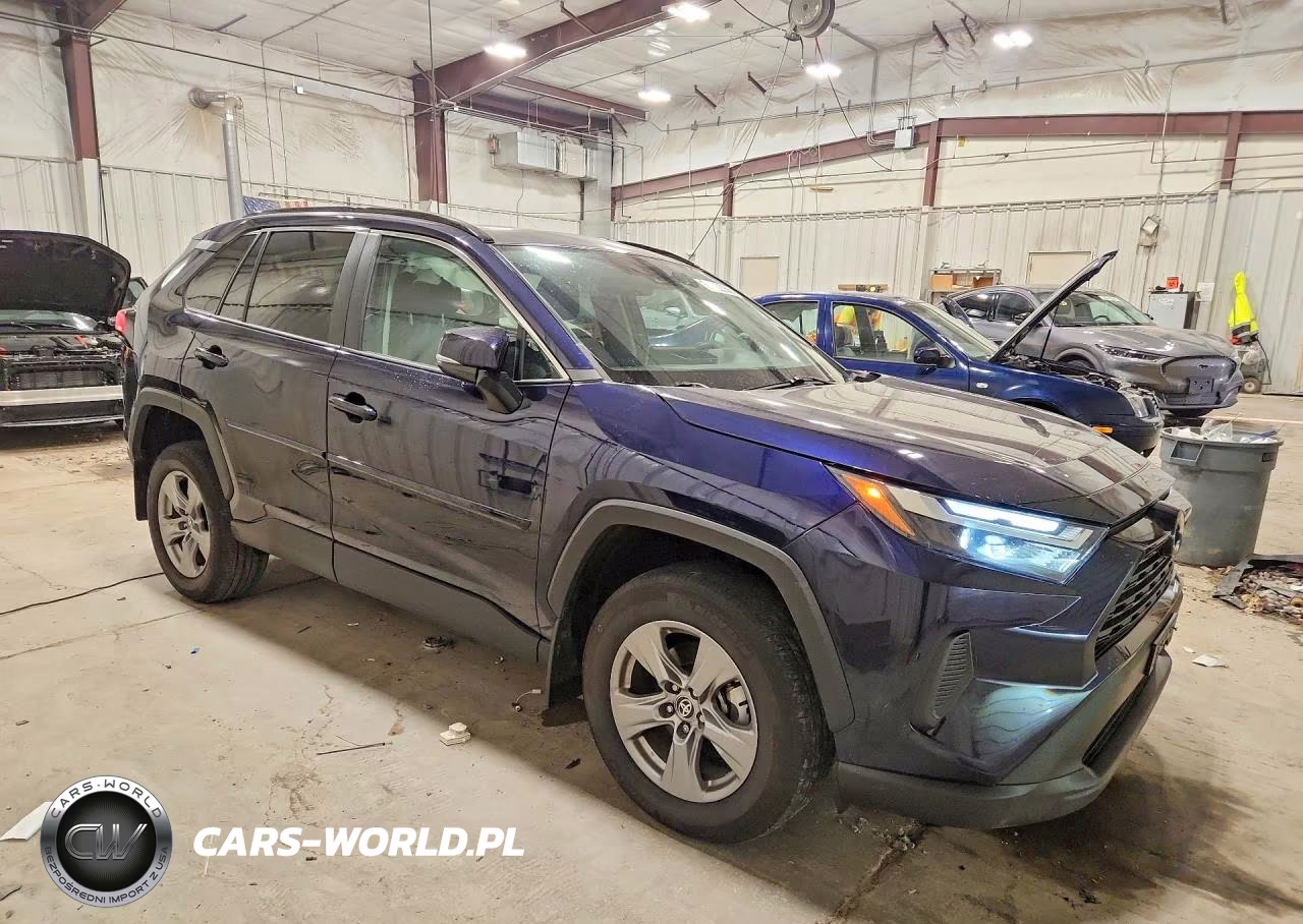 2024 Toyota Rav4 Xle VIN:2T3P1RFV5RW471511 - 4