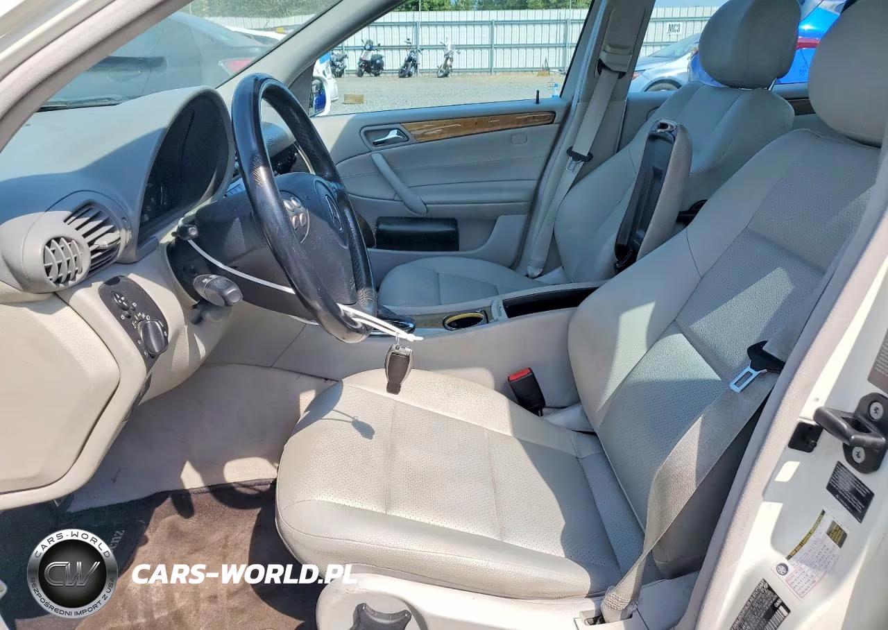 2007 Mercedes-Benz C 230 VIN:WDBRF52H97F911682 - 7