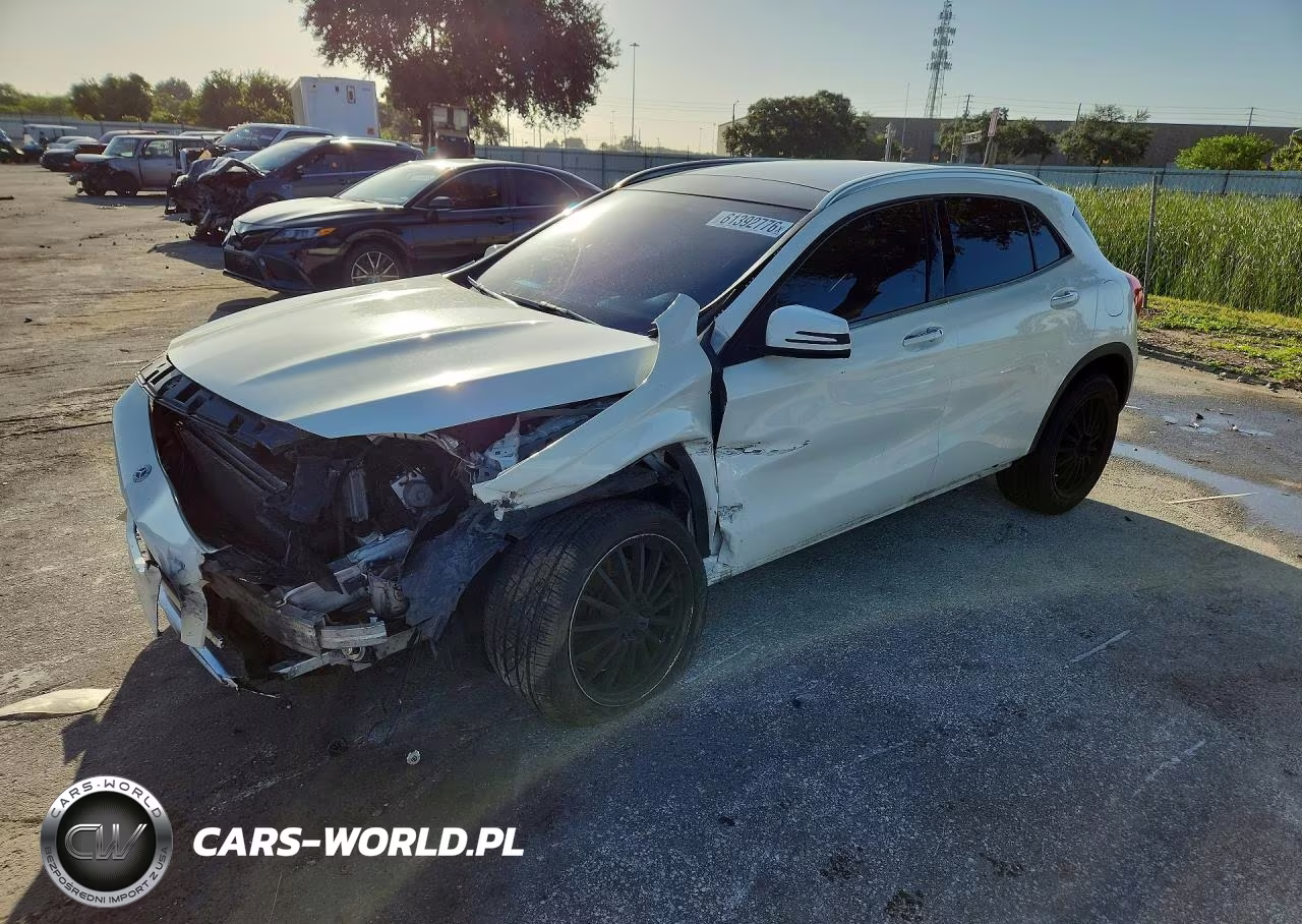 2018 Mercedes-Benz Gla 250 4Matic VIN:WDCTG4GB4JJ389514 - 1