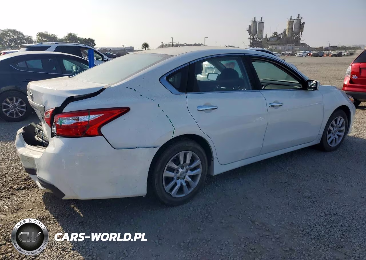 2016 Nissan Altima 2.5 VIN:1N4AL3AP3GC113089 - 3