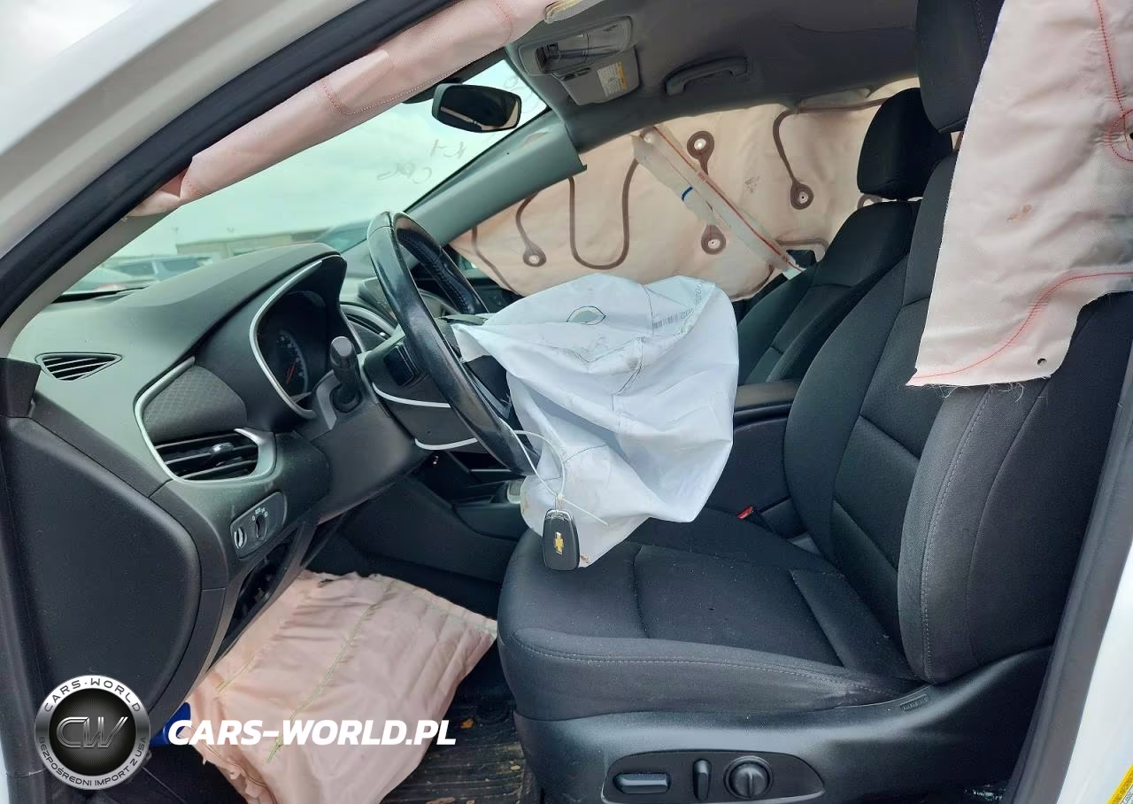 2020 Chevrolet Malibu Rs VIN:1G1ZG5ST7LF144159 - 7
