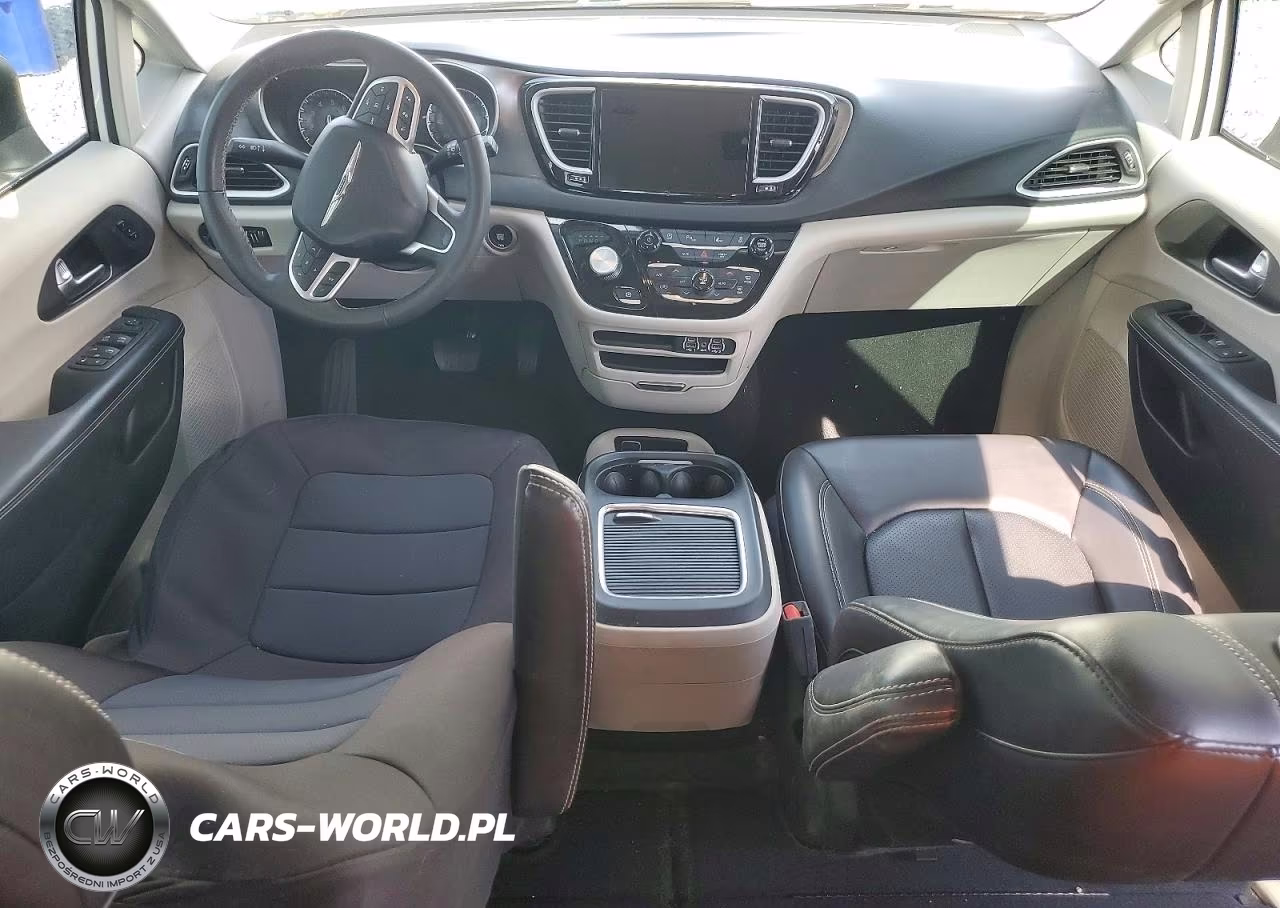 2023 Chrysler Pacifica Touring L VIN:2C4RC1BG4PR531264 - 8