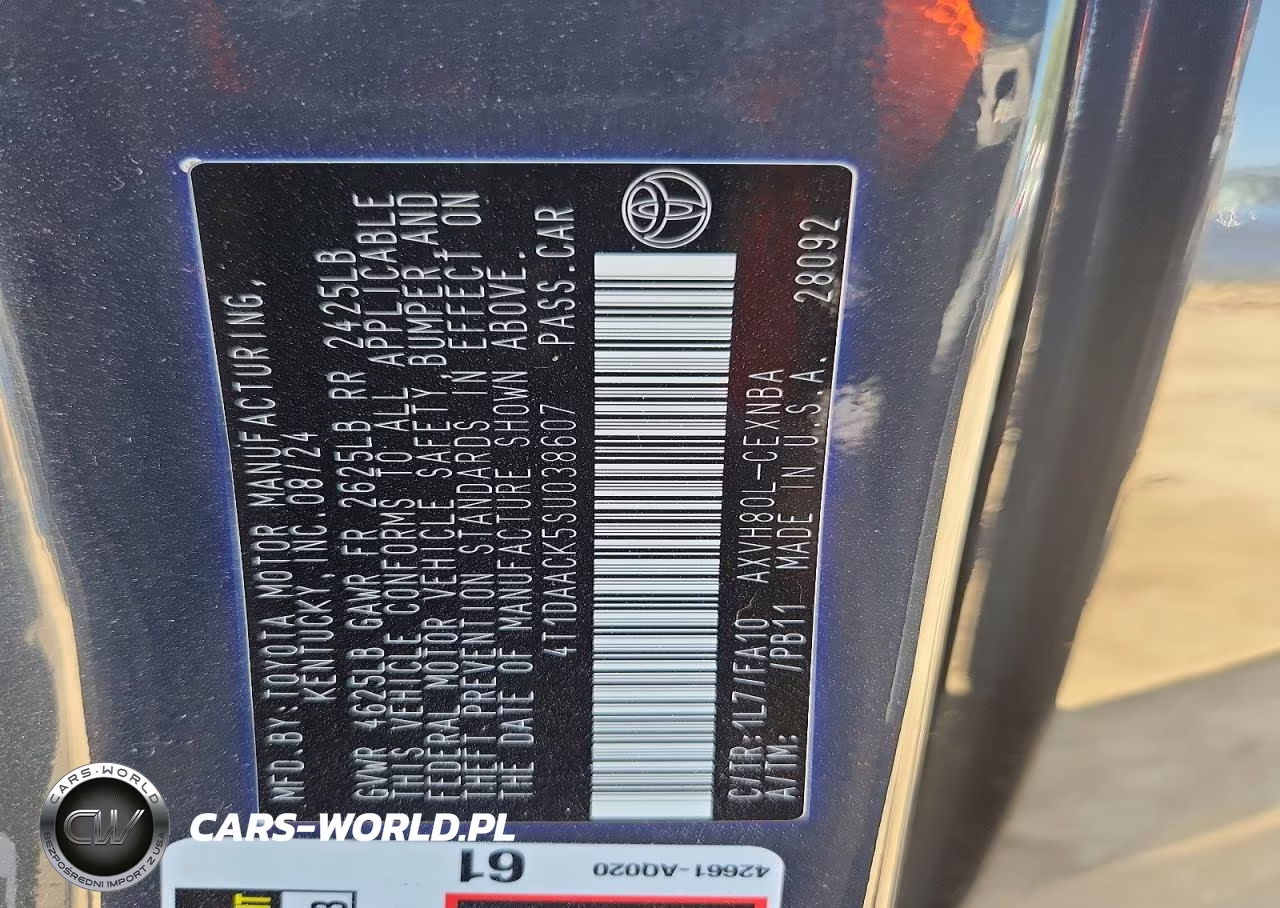 2025 Toyota Camry Le VIN:4T1DAACK5SU038607 - 12