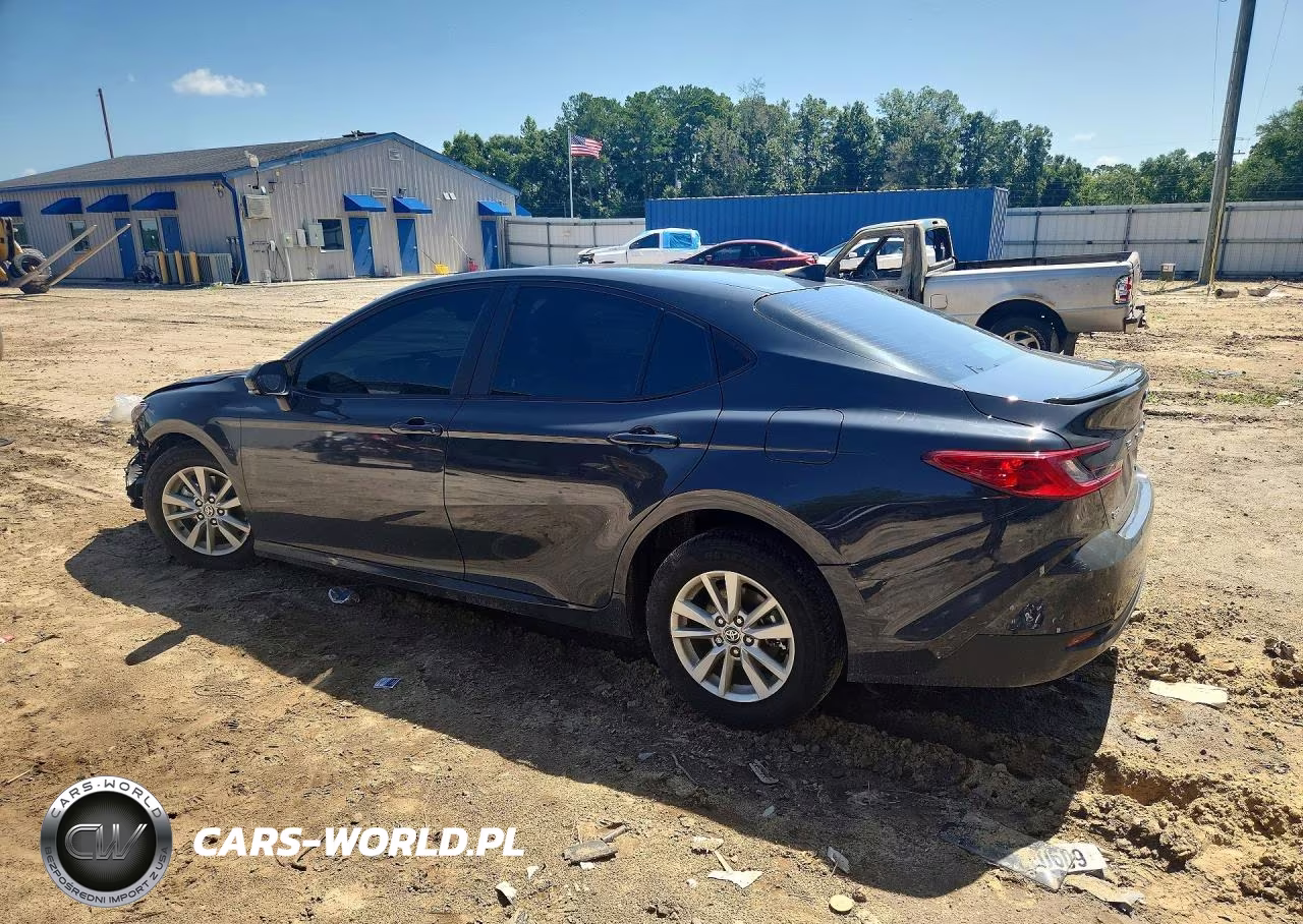 2025 Toyota Camry Le VIN:4T1DAACK5SU038607 - 2