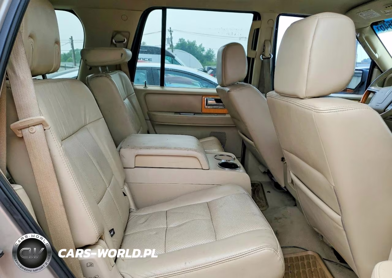 2008 Lincoln Navigator VIN:5LMFU28528LJ06107 - 11