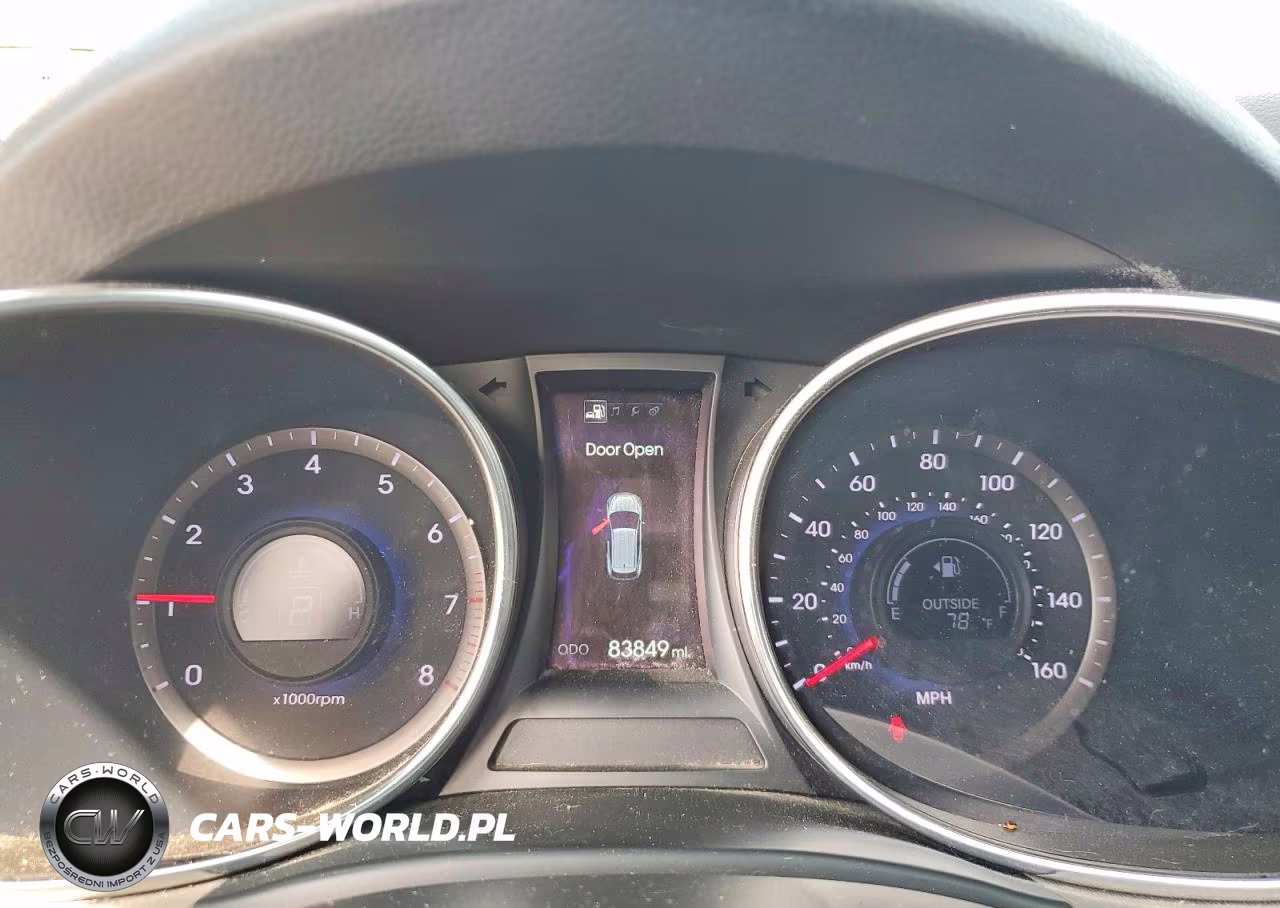 2013 Hyundai Santa Fe Sport 2.0T VIN:5XYZUDLA4DG074450 - 9