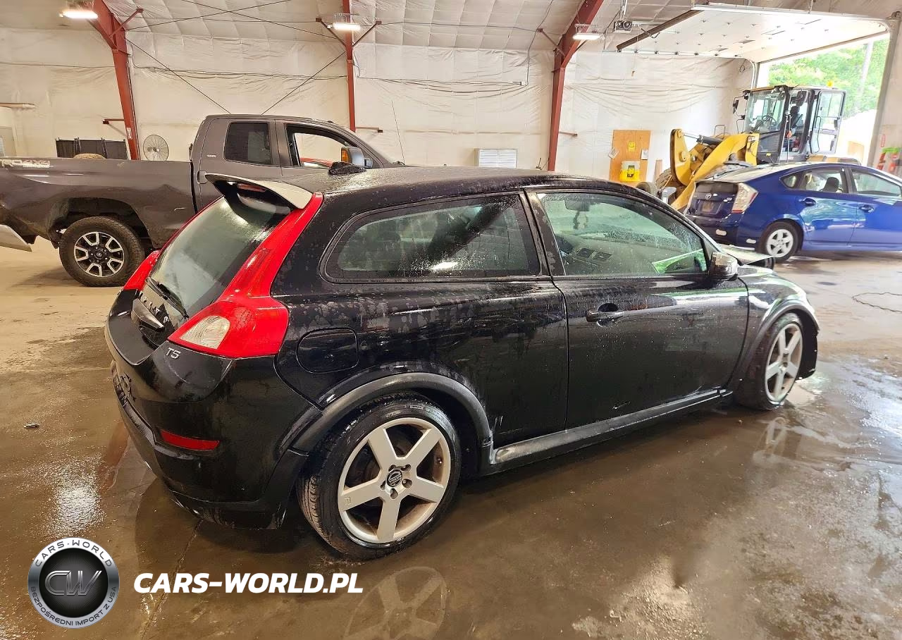 2010 Volvo C30 T5 VIN:YV1672MK5A2173722 - 3