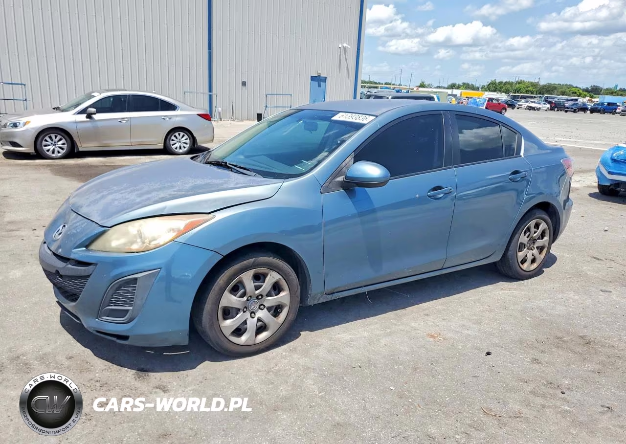 2011 Mazda 3 I
