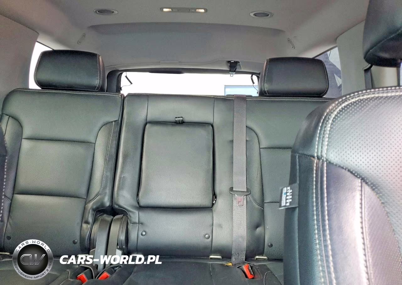 2020 Chevrolet Tahoe C1500 Ls VIN:1GNSCAKC6LR185658 - 10