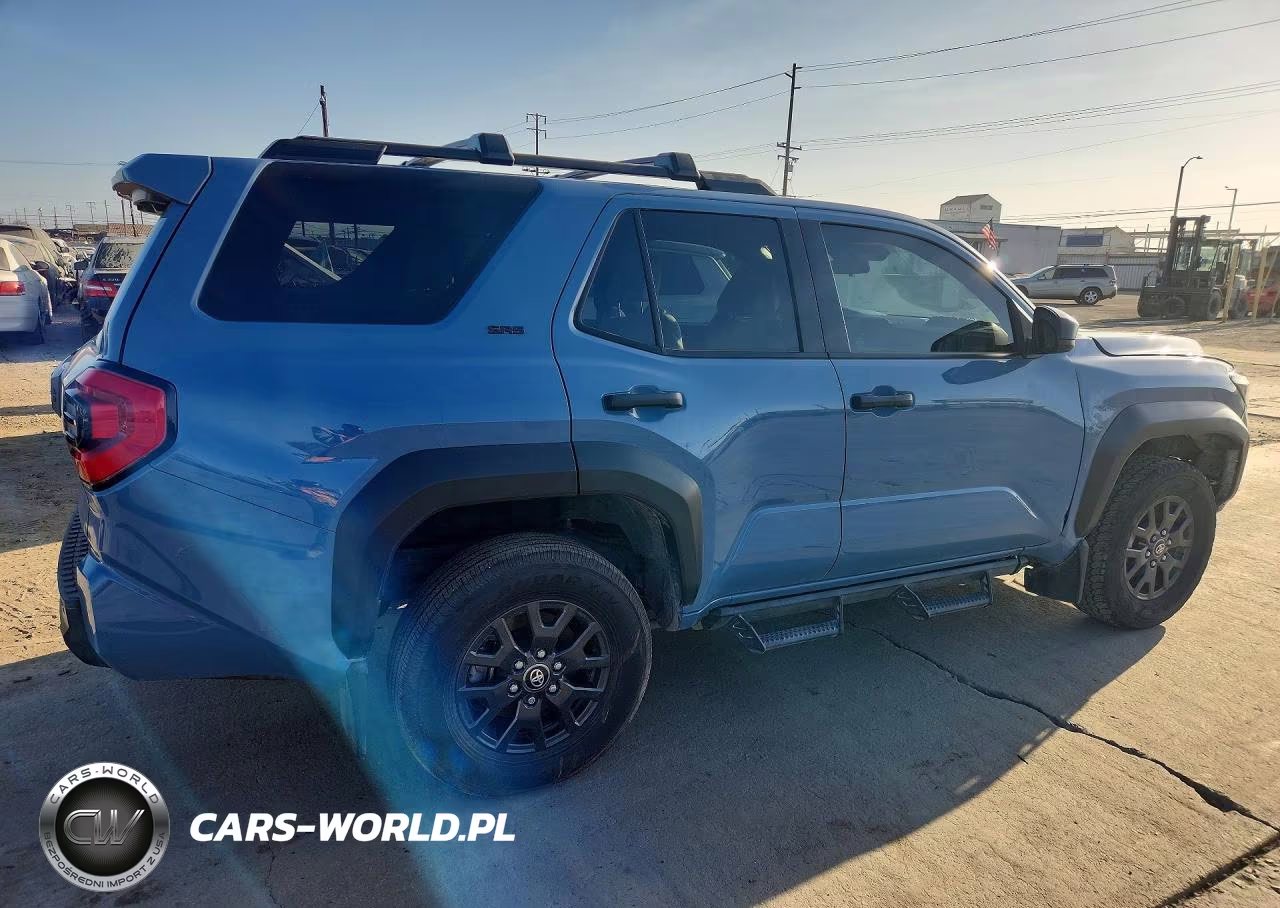 2025 Toyota 4Runner Sr5 VIN:JTEVA5AR6S5006173 - 3