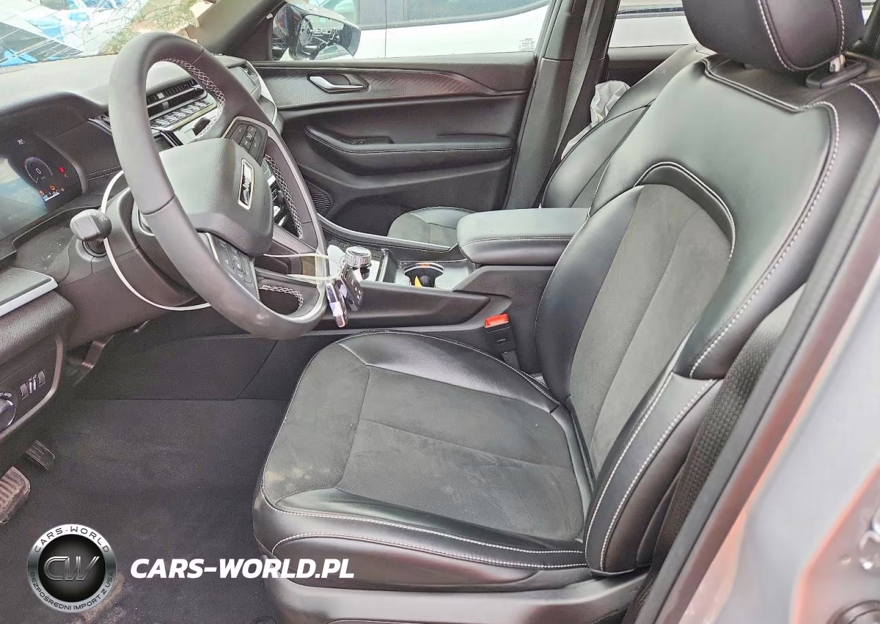 2025 Jeep Grand Cherokee Laredo VIN:1C4RJHAG4S8804319 - 7