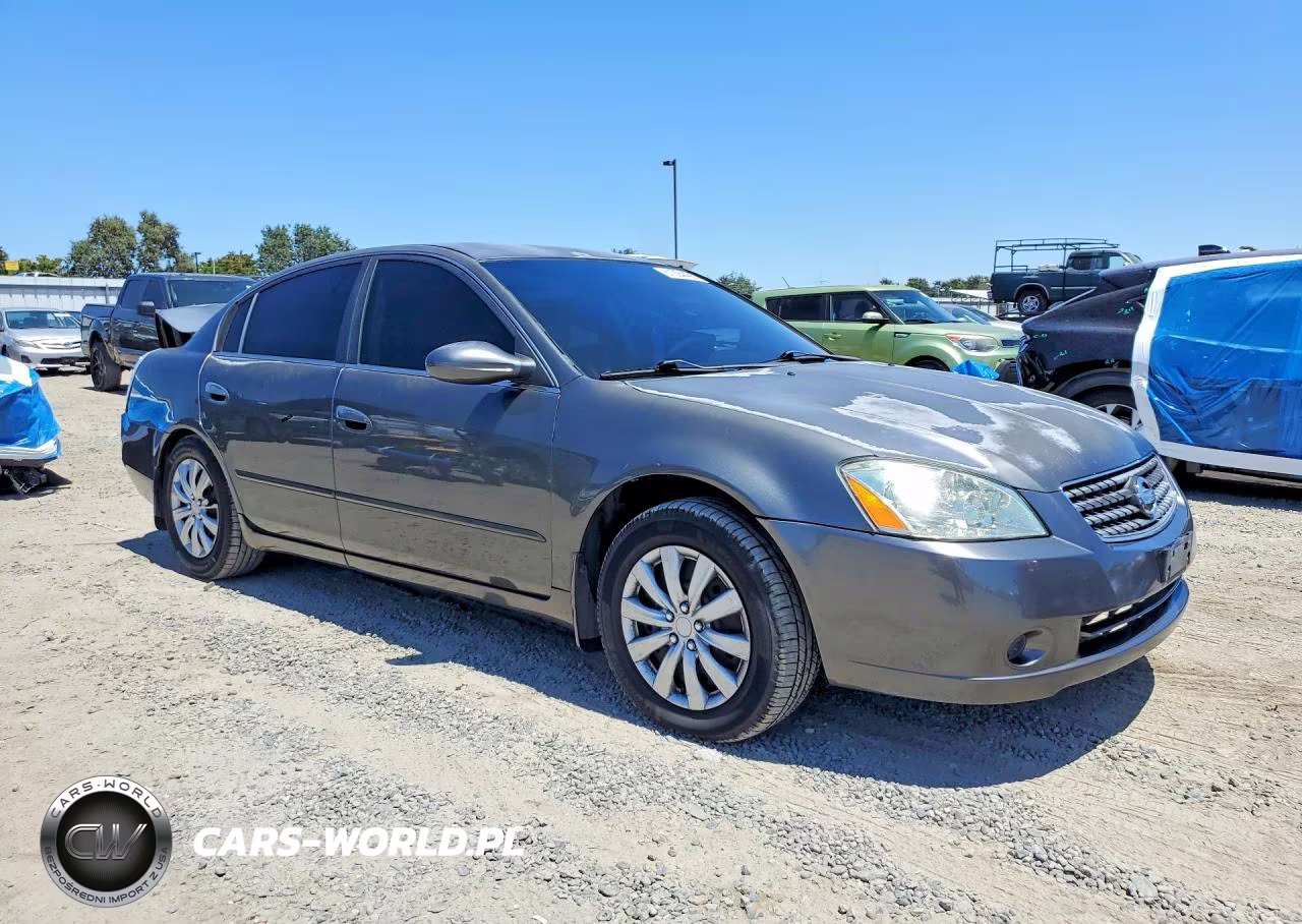 2005 Nissan Altima 2.5 VIN:1N4AL11D65N923232 - 4