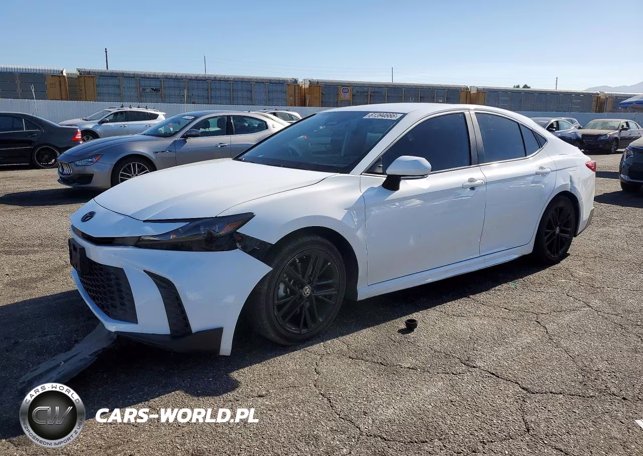 2025 Toyota Camry Se – zdjęcie 1 z 12