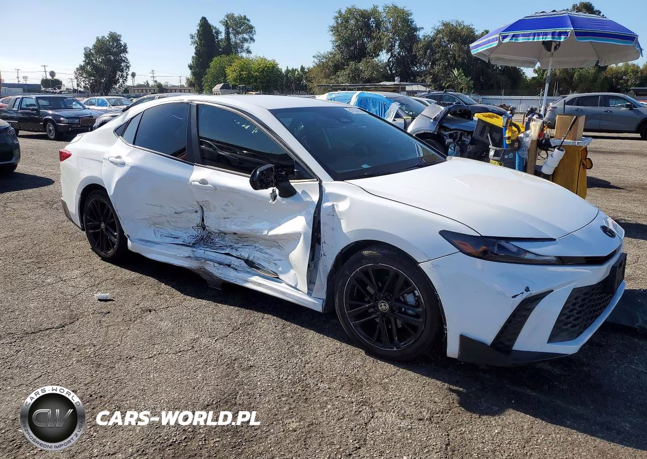 2025 Toyota Camry Se VIN:4T1DAACK2SU062444 - 4