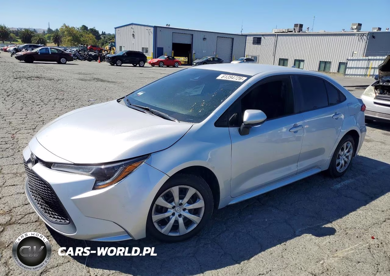 2022 Toyota Corolla Le – zdjęcie 1 z 12