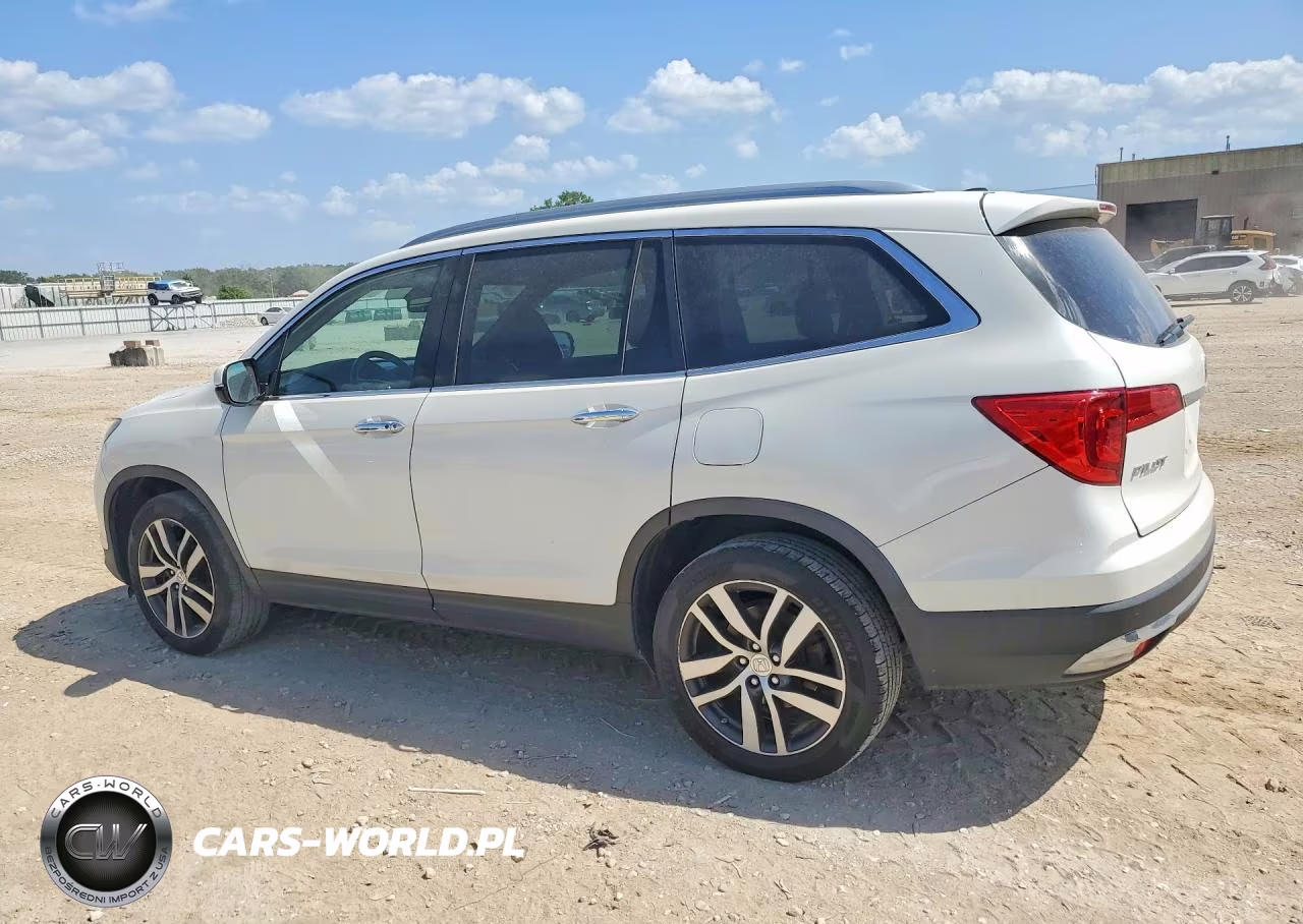 2016 Honda Pilot Touring VIN:5FNYF6H97GB062059 - 2