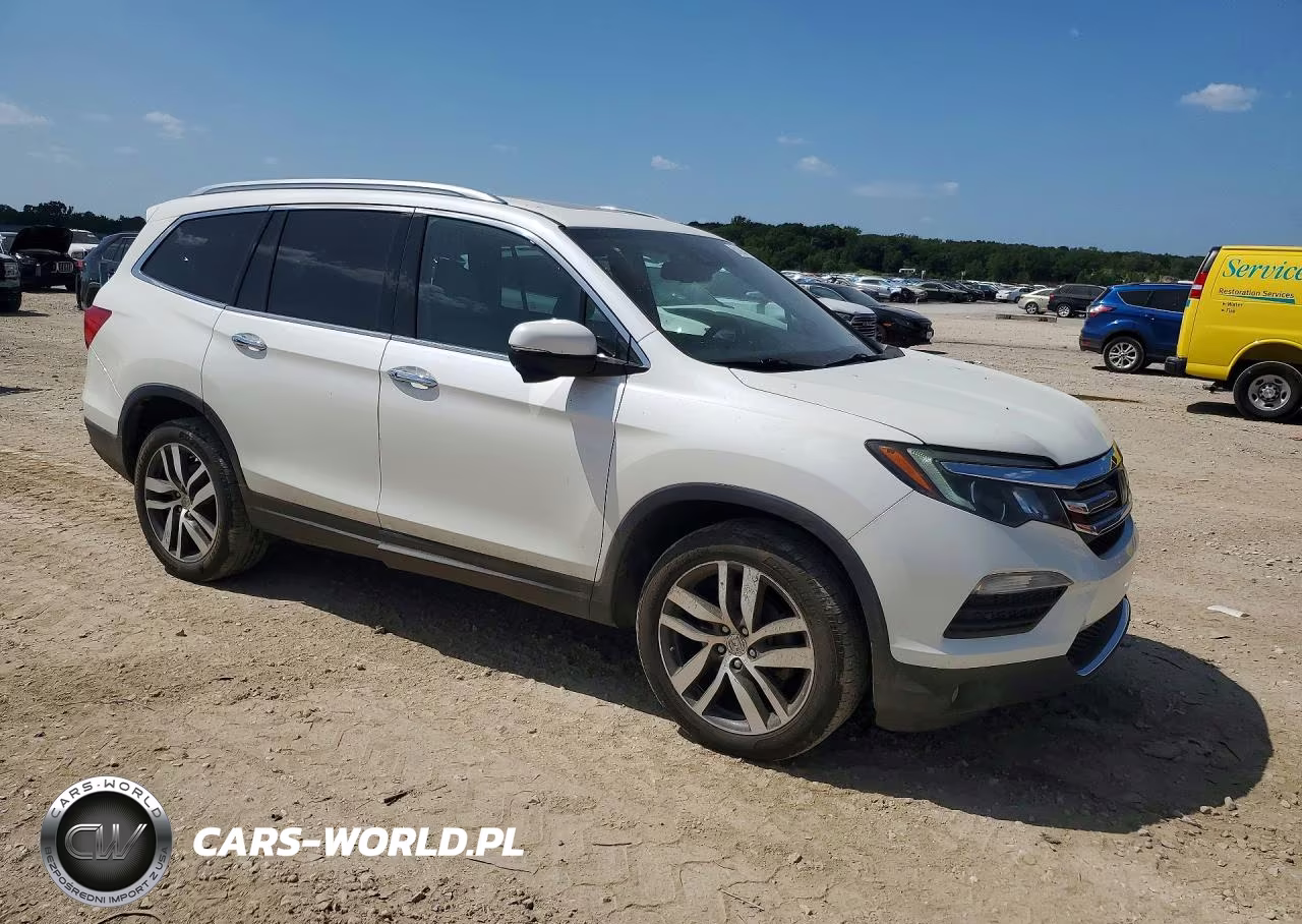 2016 Honda Pilot Touring VIN:5FNYF6H97GB062059 - 4