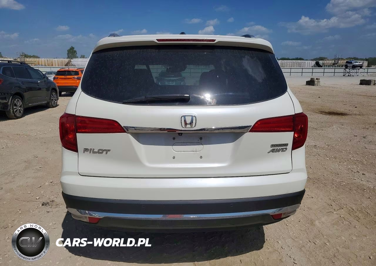2016 Honda Pilot Touring VIN:5FNYF6H97GB062059 - 6