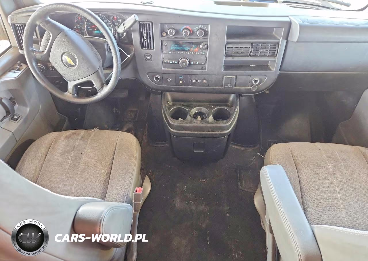 2015 Chevrolet Express G3500 Lt VIN:1GBZG1FF7F1232686 - 8