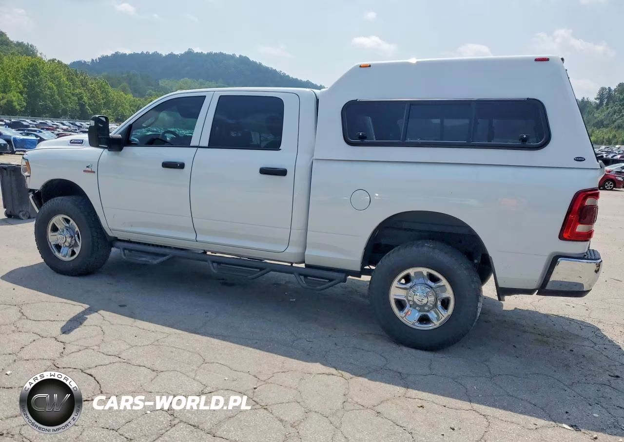 2023 Ram 2500 Tradesman VIN:3C6UR5CL7PG638026 - 2