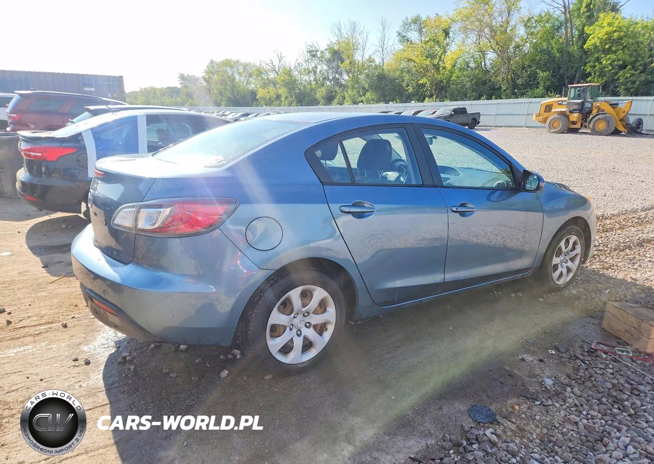2011 Mazda 3 I VIN:JM1BL1UF9B1415903 - 3