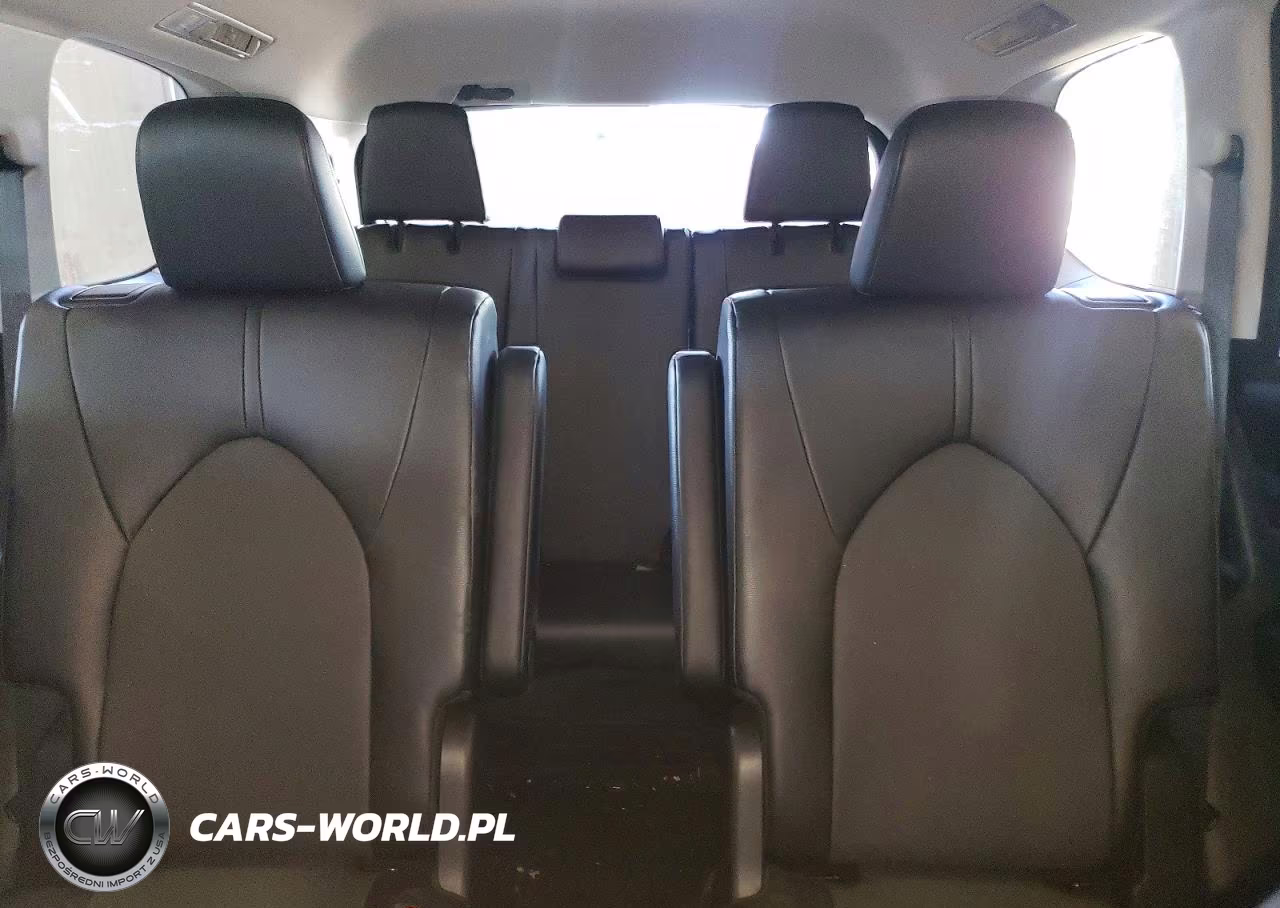2025 Toyota Grand Highlander Hybrid Xle VIN:5TDACAB55SS051777 - 10