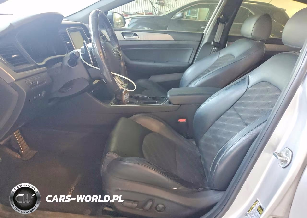 2018 Hyundai Sonata Sport+ VIN:5NPE34AF2JH712392 - 7