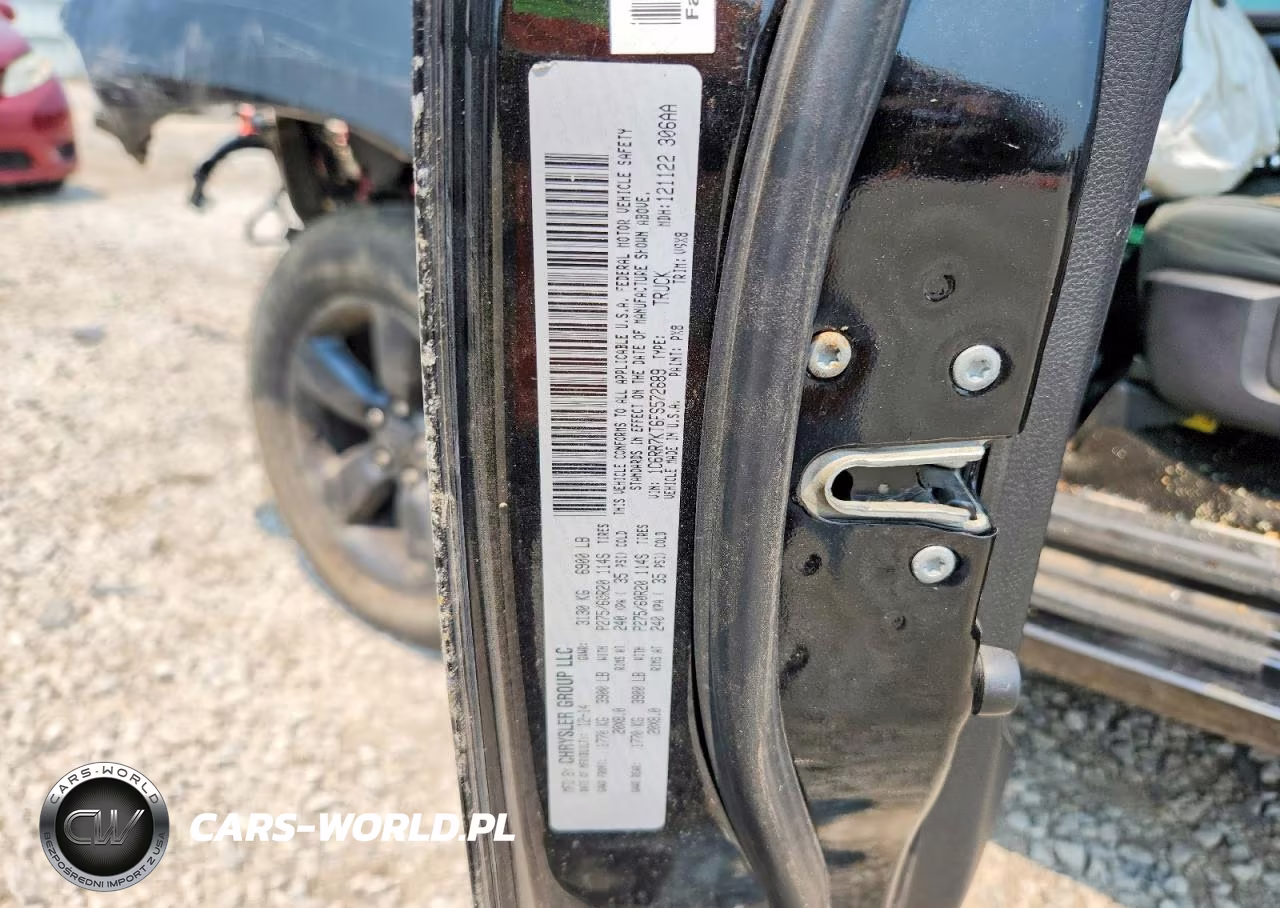 2015 Ram 1500 St VIN:1C6RR7KT6FS572689 - 12