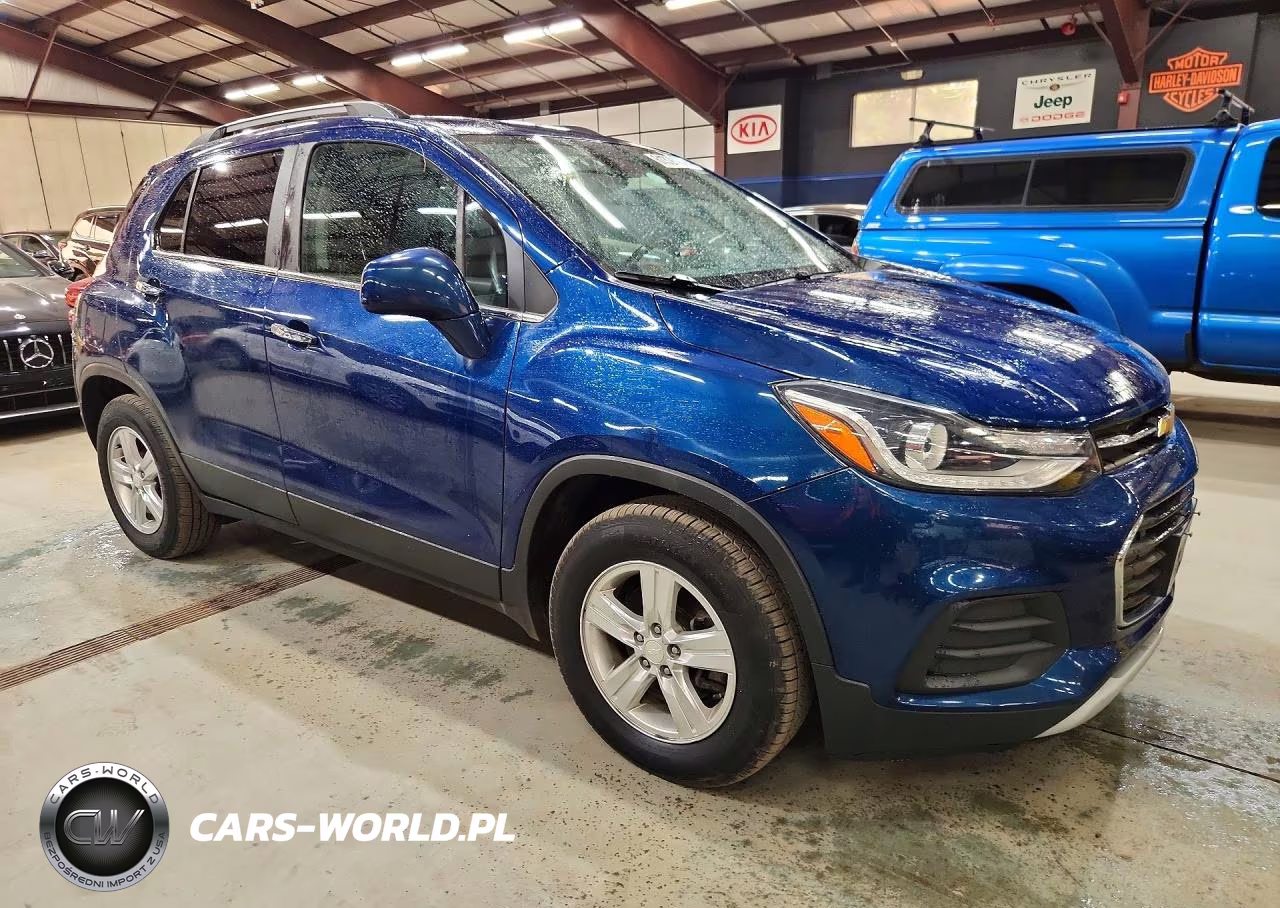 2019 Chevrolet Trax 1Lt VIN:3GNCJLSB2KL348731 - 4