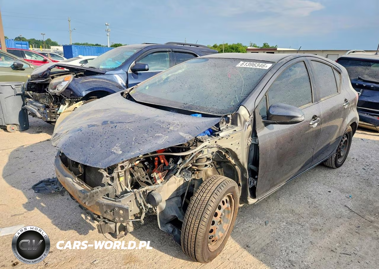 2013 Toyota Prius C Two
