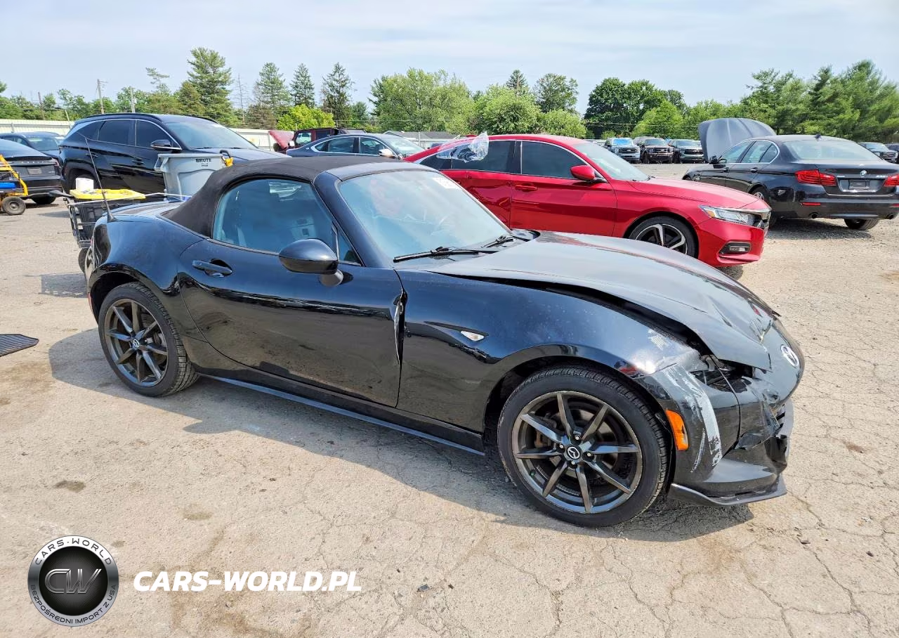 2017 Mazda Mx-5 Miata Club VIN:JM1NDAC73H0123344 - 4