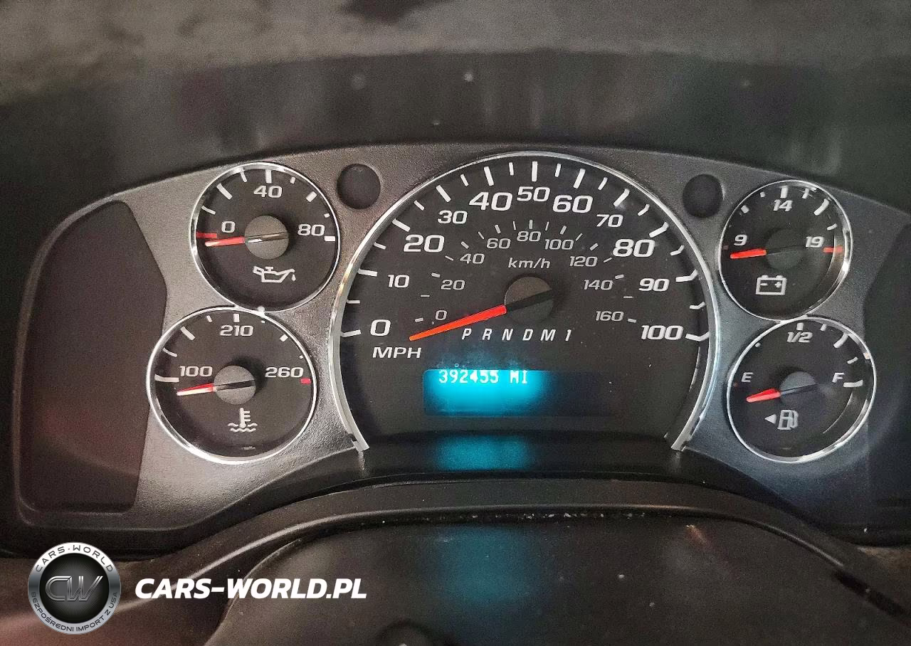 2013 Chevrolet Express G2500 VIN:1GCWGFCA5D1182324 - 9