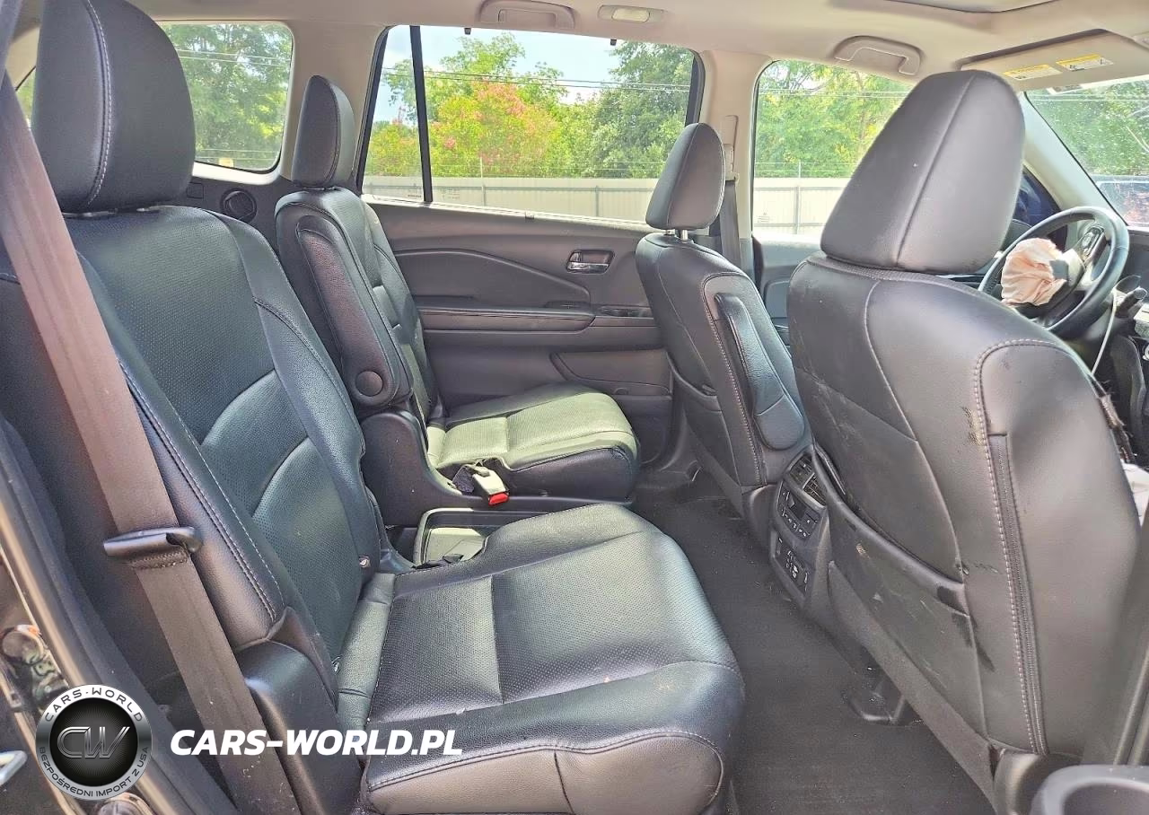 2020 Honda Pilot Elite VIN:5FNYF6H03LB034951 - 11