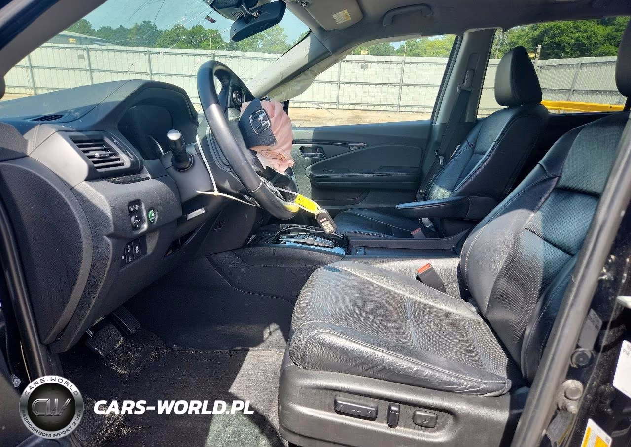 2020 Honda Pilot Elite VIN:5FNYF6H03LB034951 - 7