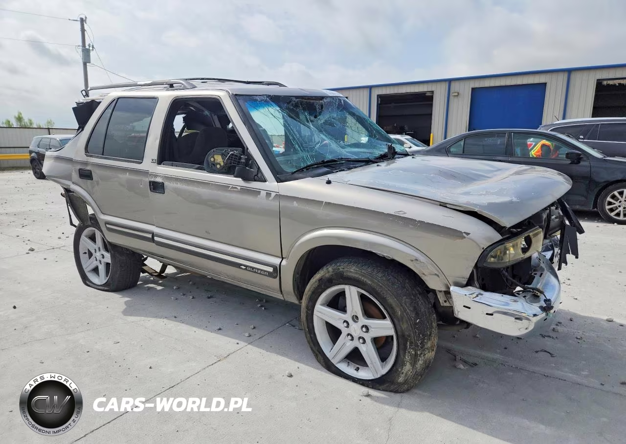 2000 Chevrolet Blazer VIN:1GNDT13W1Y2283286 - 4