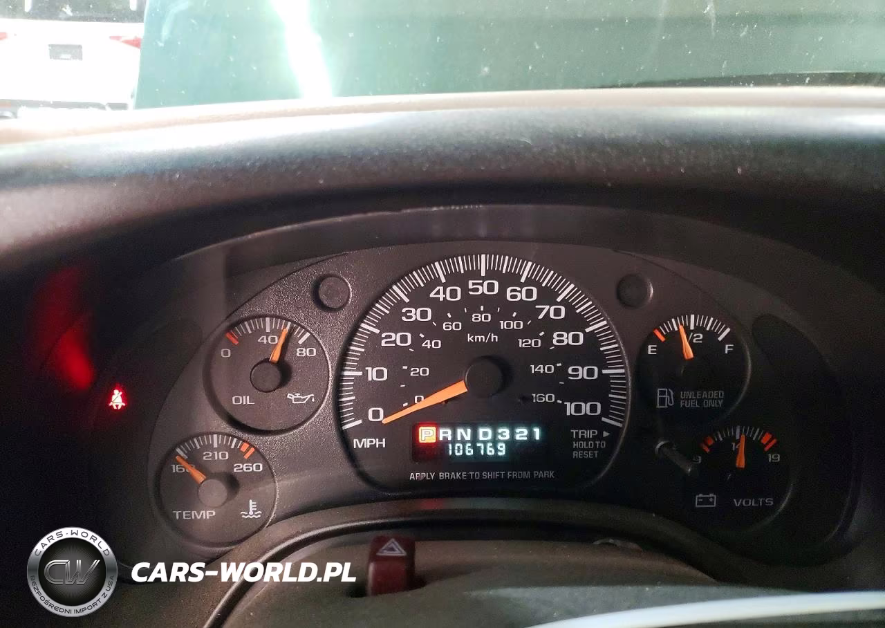 2002 Chevrolet Express G1500 VIN:1GBFG15W721164727 - 9