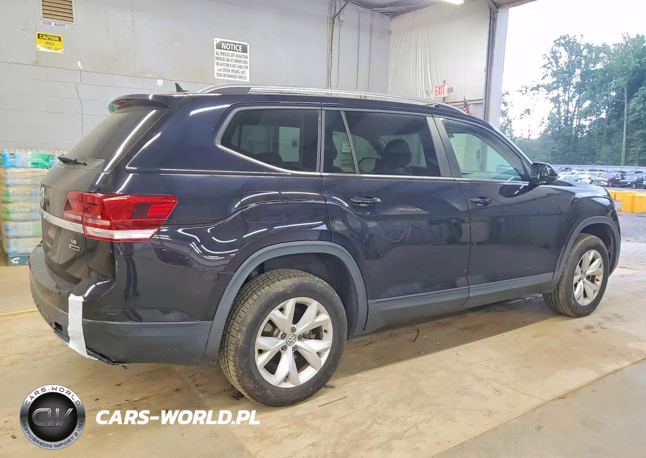 2018 Volkswagen Atlas Se VIN:1V2LR2CA1JC517874 - 3
