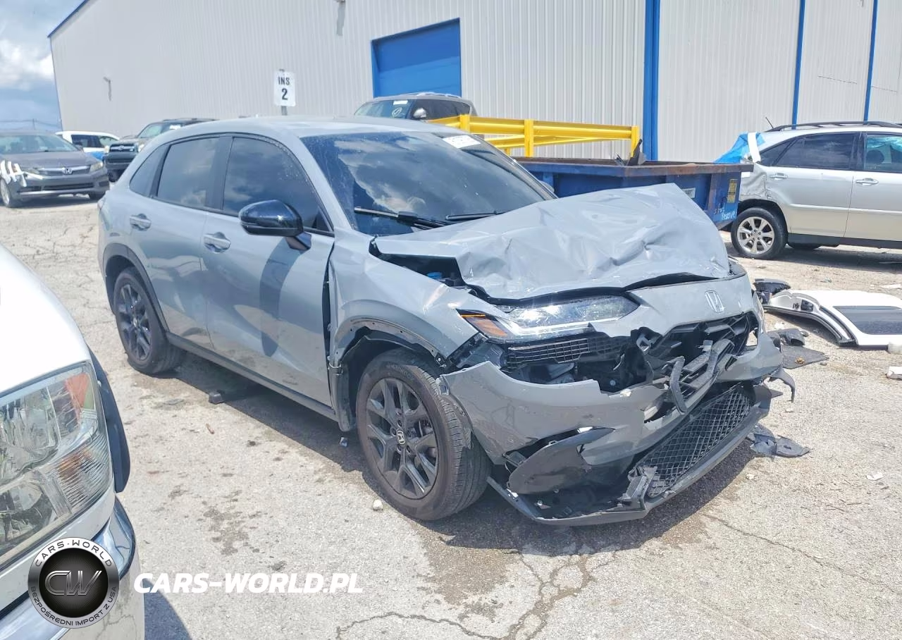 2025 Honda Hr-V Sport VIN:3CZRZ2H54SM770303 - 4