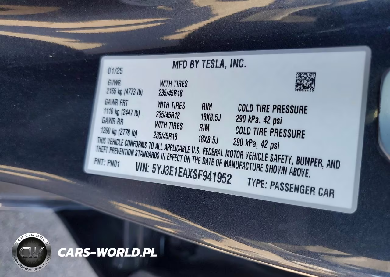 2025 Tesla Model 3 VIN:5YJ3E1EAXSF941952 - 12