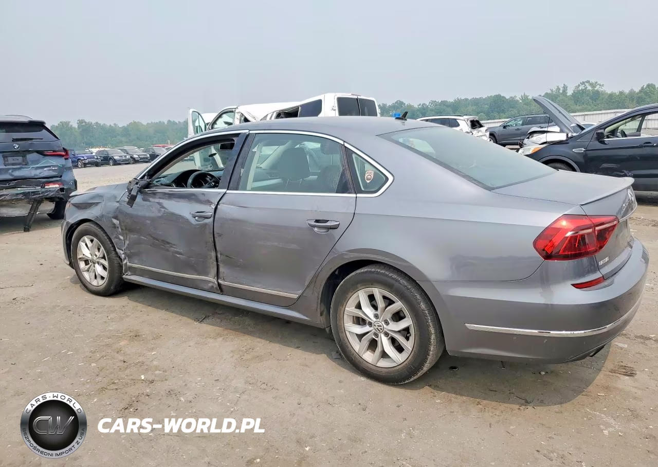 2017 Volkswagen Passat S VIN:1VWAT7A36HC032147 - 2