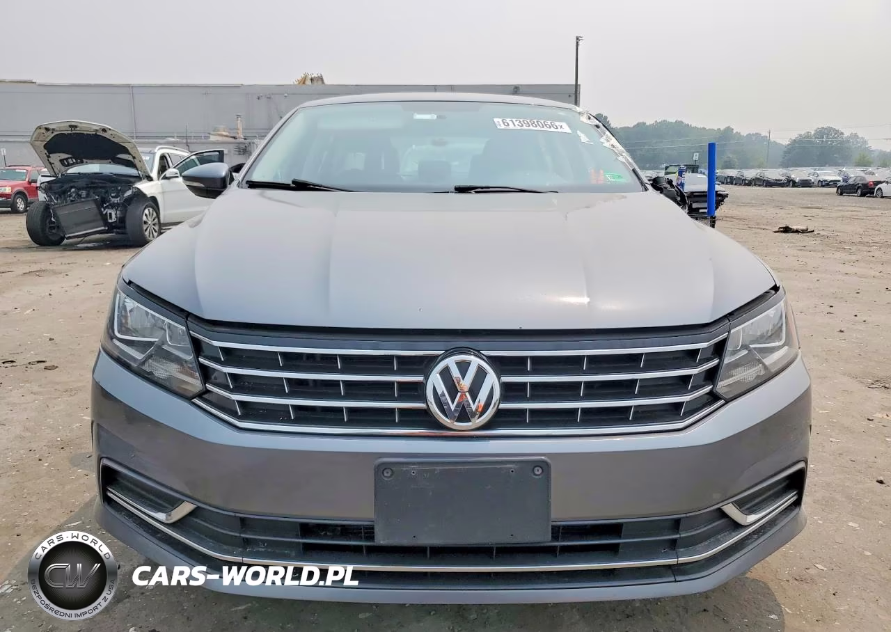2017 Volkswagen Passat S VIN:1VWAT7A36HC032147 - 5